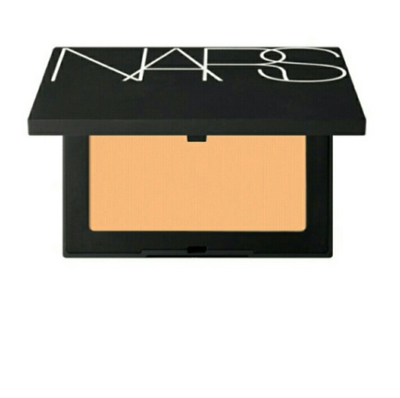 NARS Other - *2/$14* NARS Soft Velvet Pressed Powder - Mountain NARS Other - *2/$14* NARS Soft Velvet Pressed Powder - Mountain